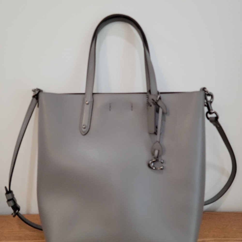 Coach Central Shopper Tote - Gray